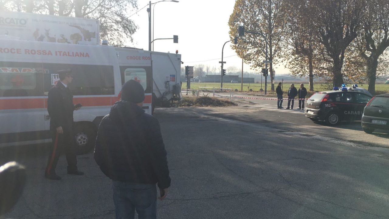 Sparatoria due persone ferite indagano i carabinieri