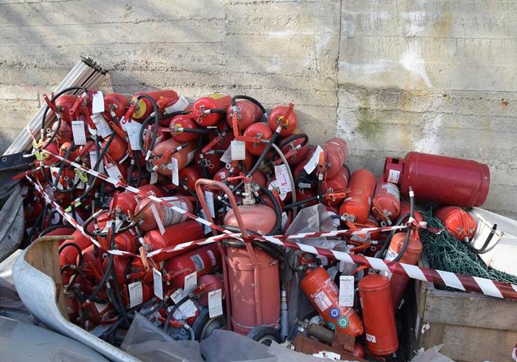 Traffico internazionale di rifiuti pericolosi LE FOTO