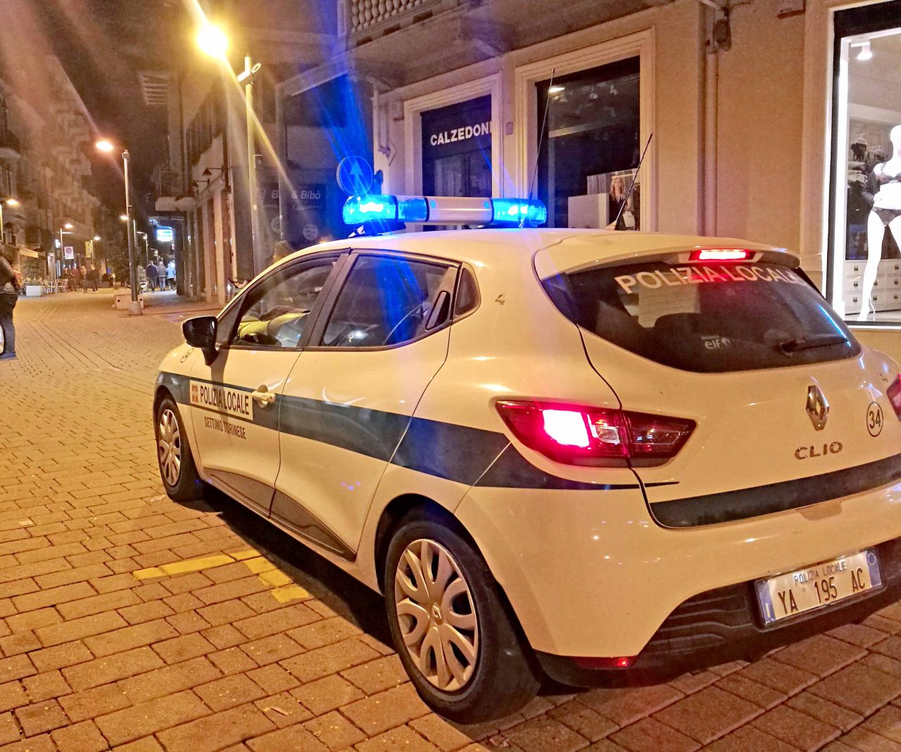 Controlli contro vandali di Halloween VIDEO