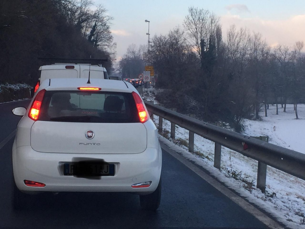 Lavori ponte traffico in tilt