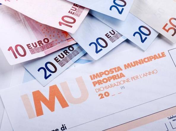 Tasse, «Dove sono finiti gli 800mila euro?»