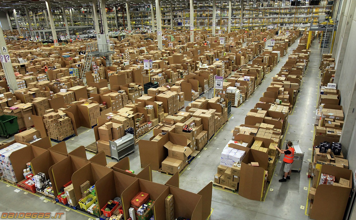 Amazon tarda apertura a Torrazza