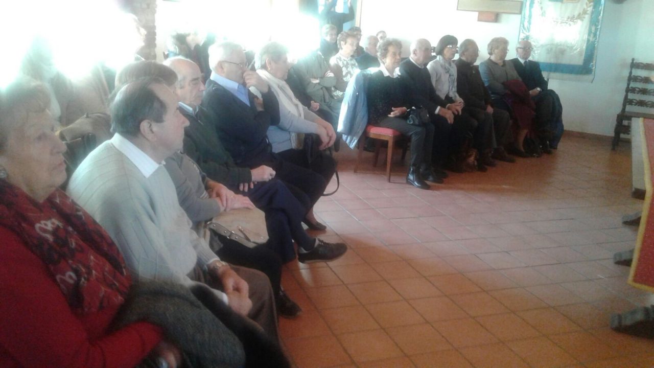 Anniversari di matrimonio omaggio alle coppie
