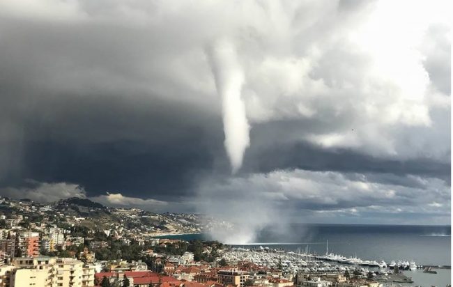Tornado a Sanremo: le immagini esclusive