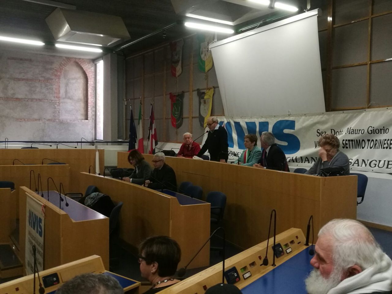 Avis festeggia i 57 anni