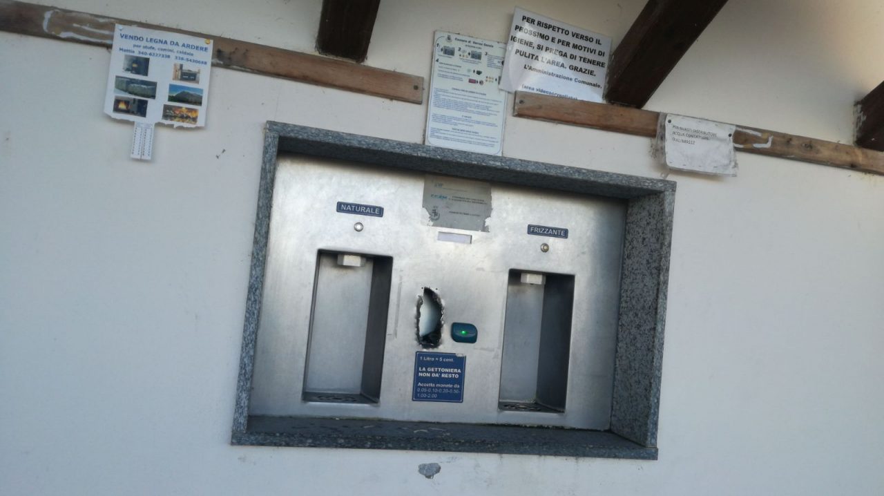 Distributore acqua
