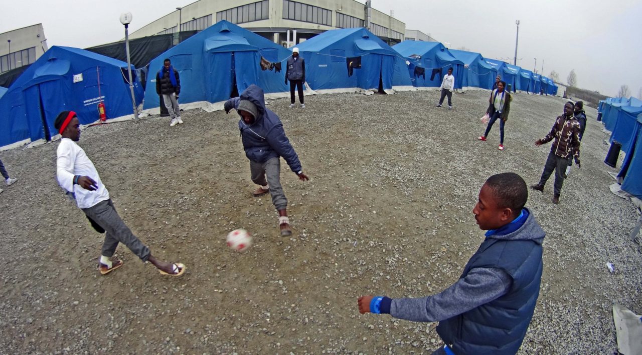 Cara di Castelnuovo di Porto: 50 migranti “sfrattati” in arrivo al Fenoglio