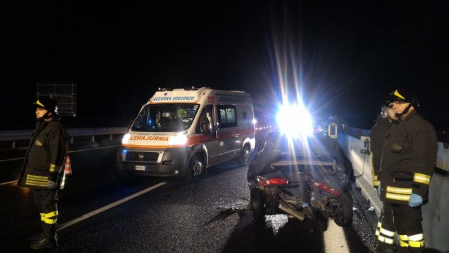 Incidente mortale in autostrada famiglia distrutta