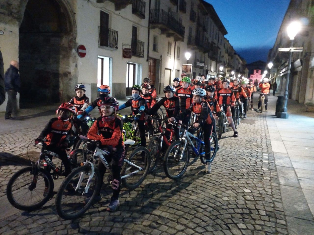 Giro d’Italia centro si colora di rosa IL VIDEO