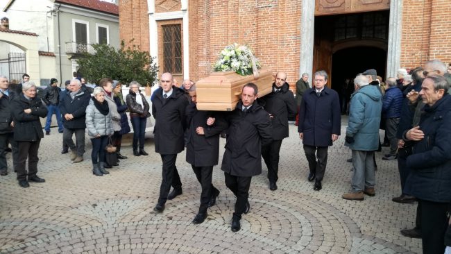 Muore musicista jazz il funerale