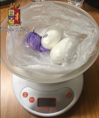 Droga arrestato ragazzo dopo inseguimento