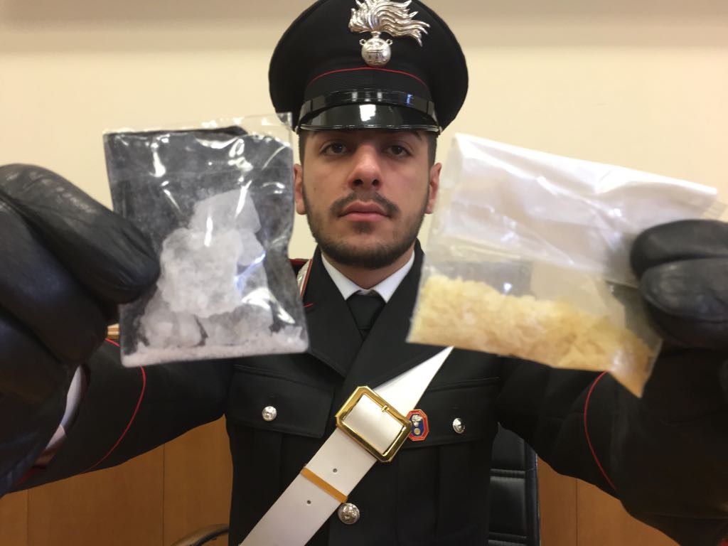 Pusher arrestato spacciava la droga dei kamikaze