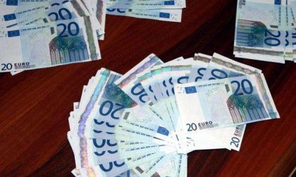 Allarme truffe spacciano 20 euro falsi