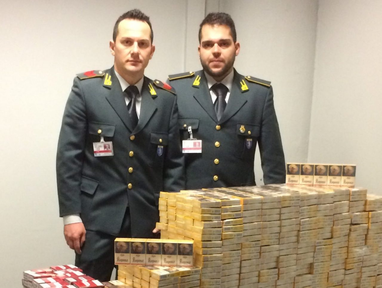 Sigarette di contrabbando sanzione da 140mila euro