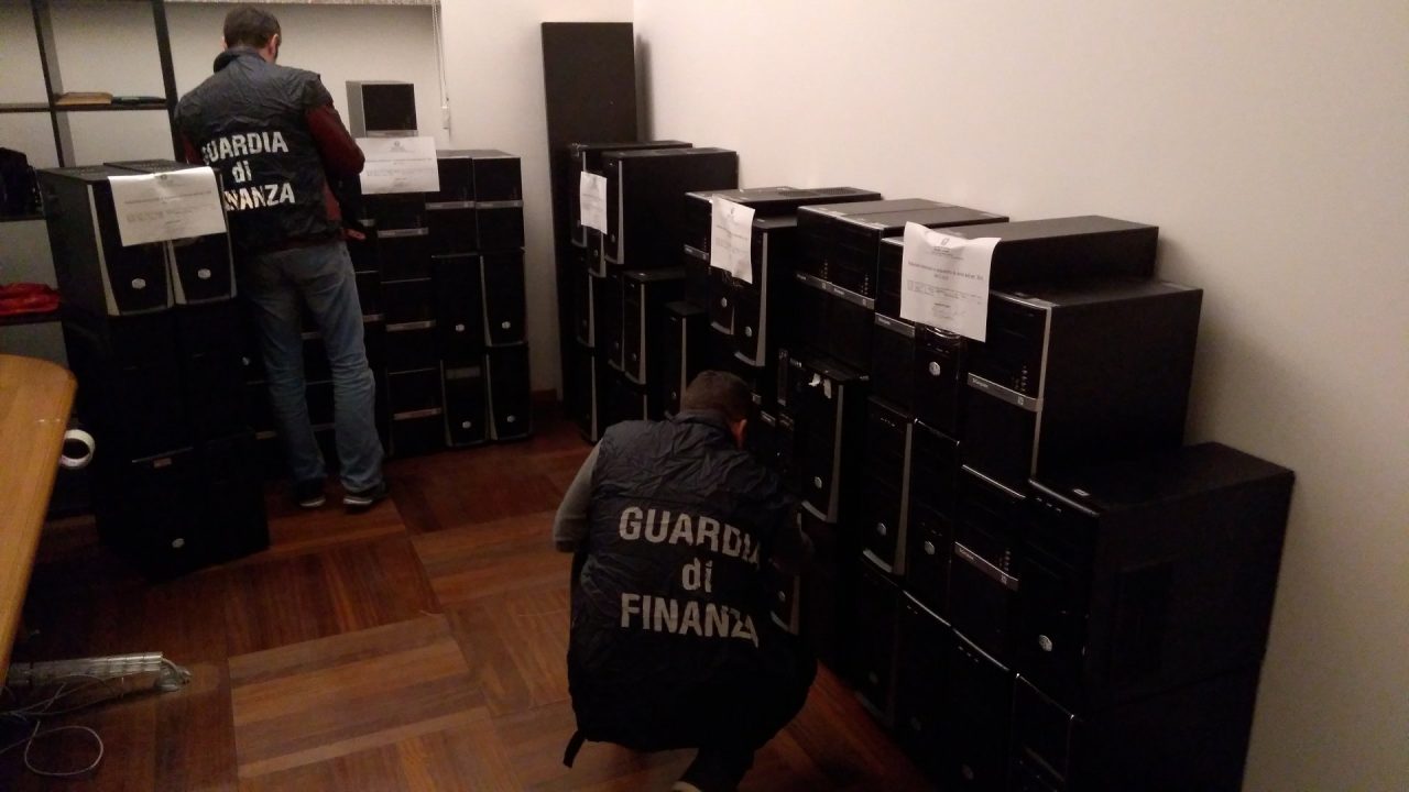Software pirata sanzione da 3 milioni a imprenditore