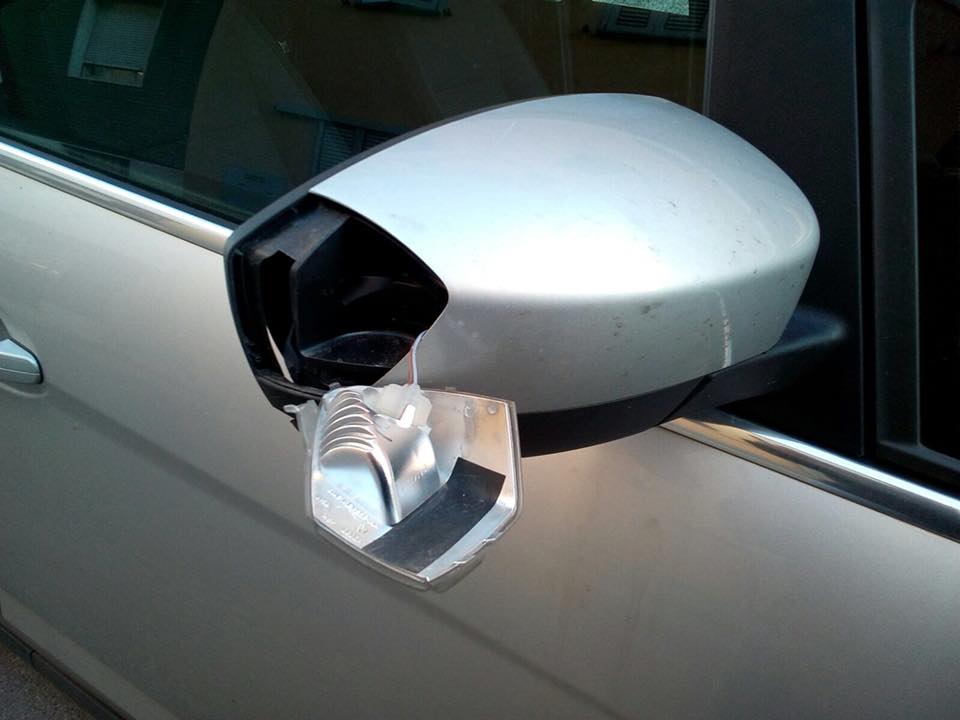 Incidente o atto vandalico?