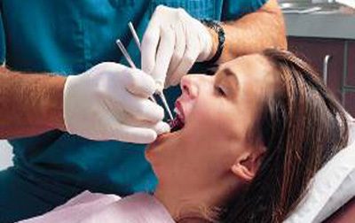 Falsi dentisti esercitavano la professione su ignari clienti