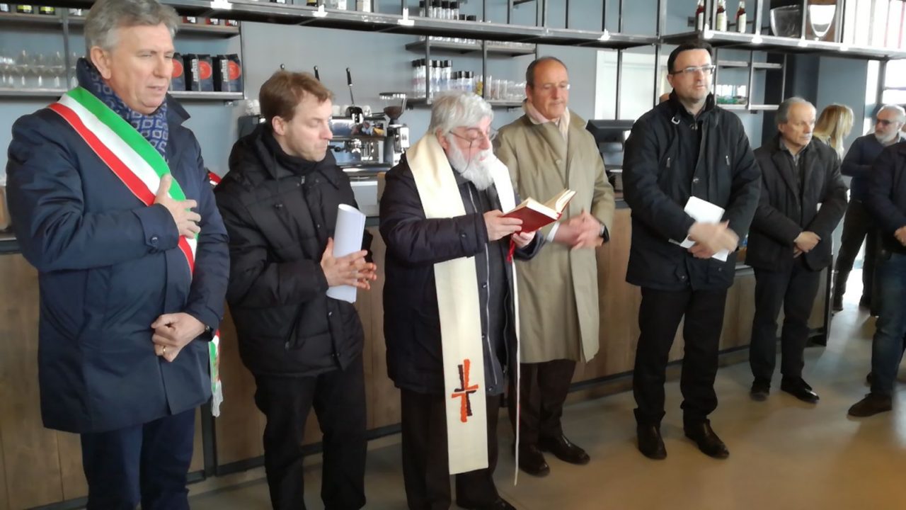 Centro commerciale Bennet oggi la presentazione il video