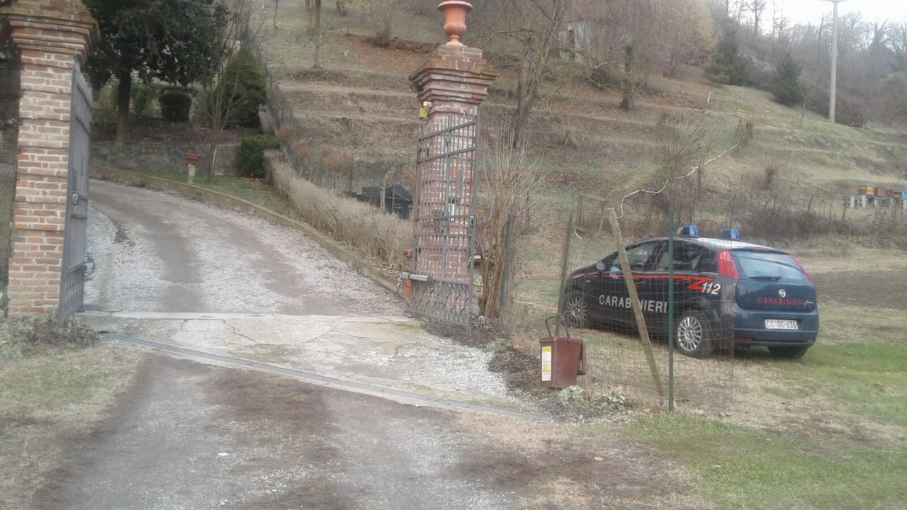 Incidente mortale sul lavoro artigiano caduto dal tetto