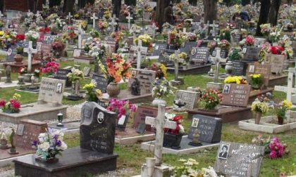 Truffa al cimitero sospese le 15 persone ai domiciliari