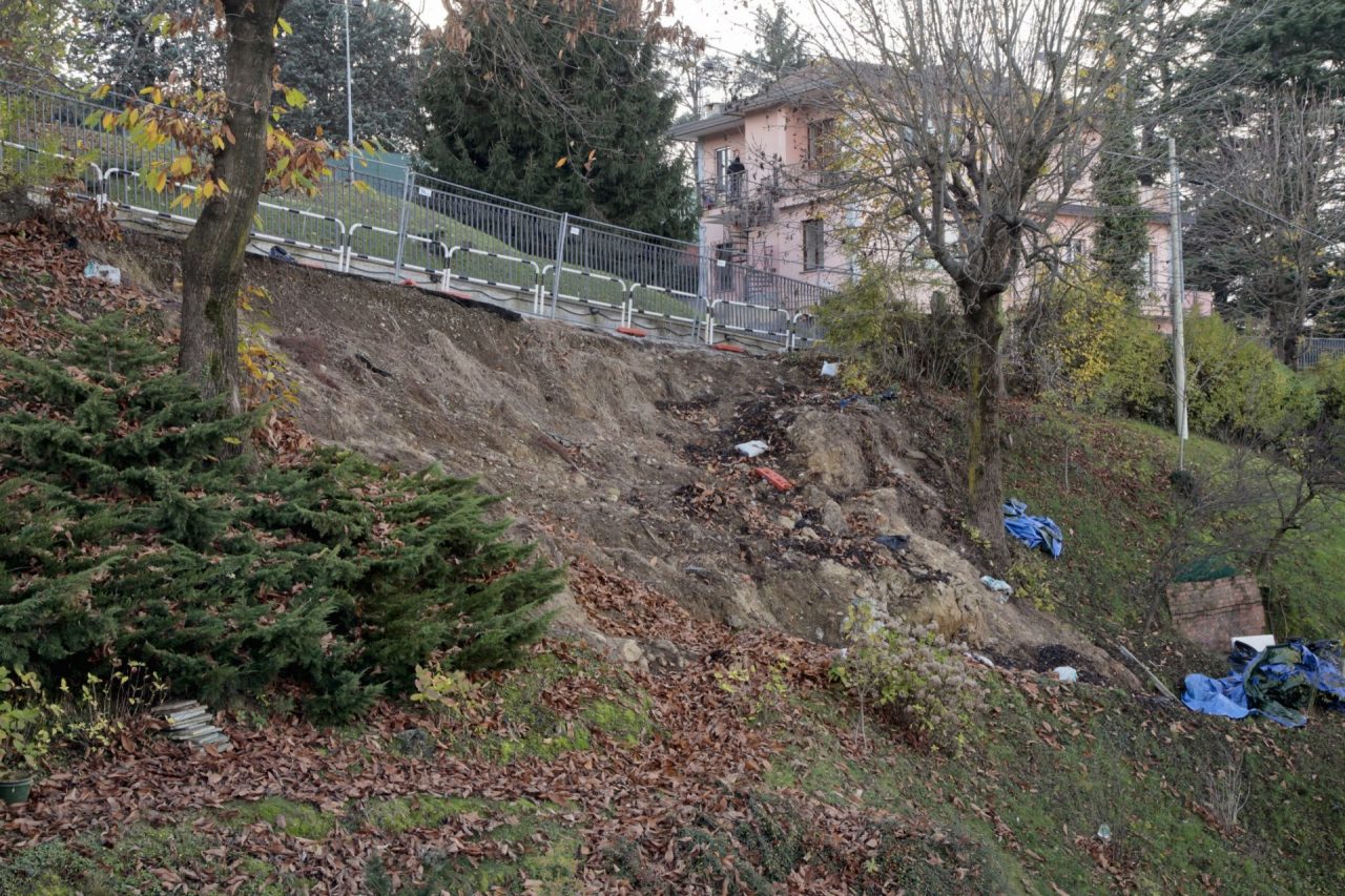 Pericolo frane “Quando piove abbiamo paura”