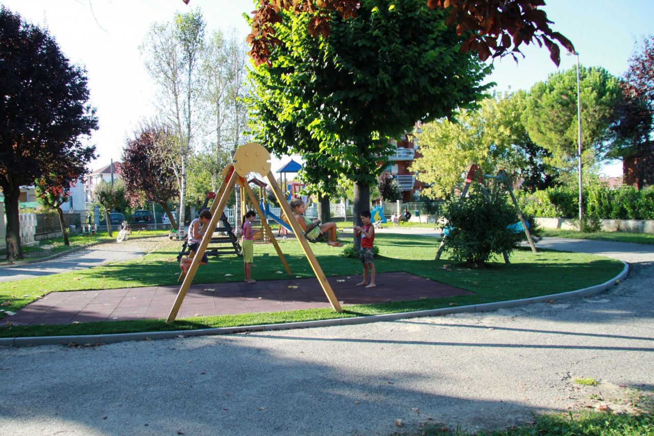 Parchi giochi fantasma nella frazione
