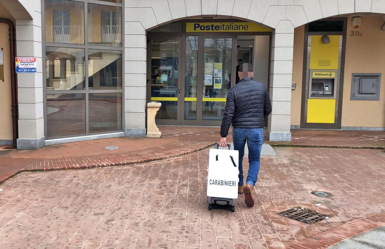 rapina alle poste