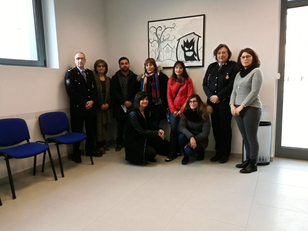 Violenza sulle donne inaugurato il muro
