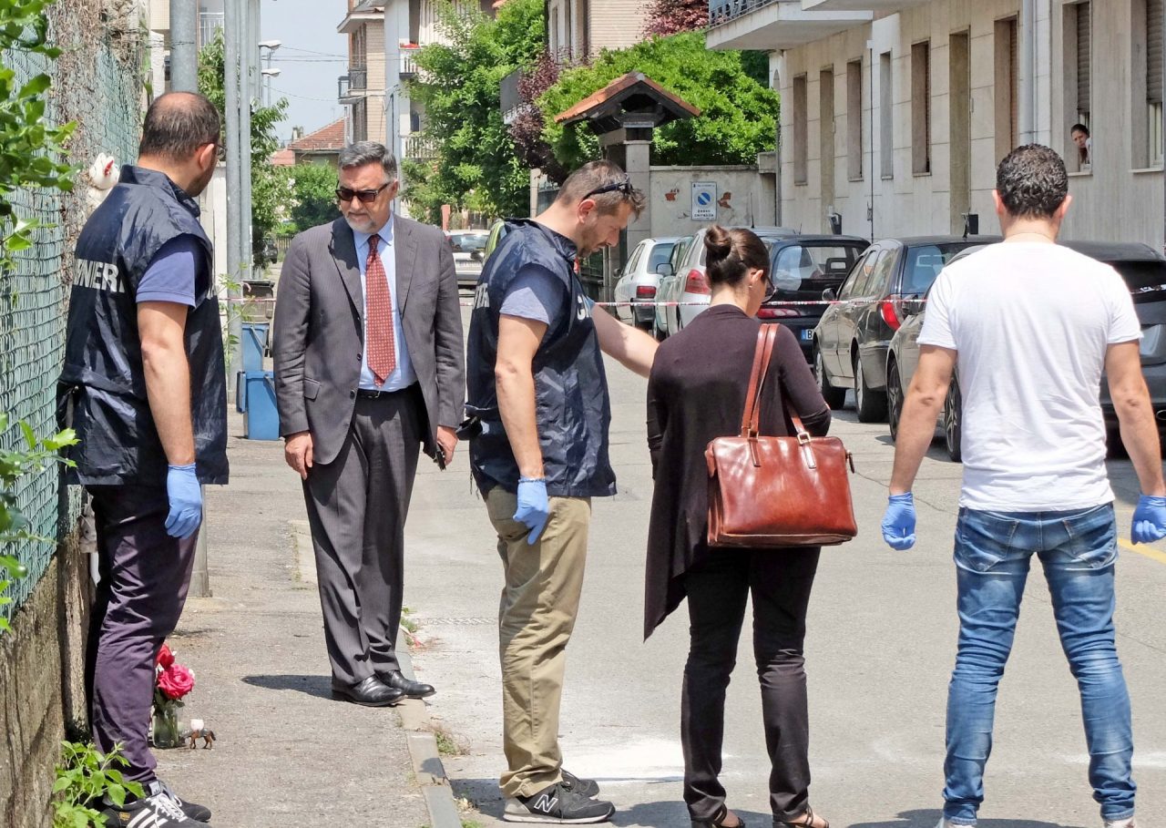 Neonato gettato dal balcone la mamma cerca lo sconto di pena