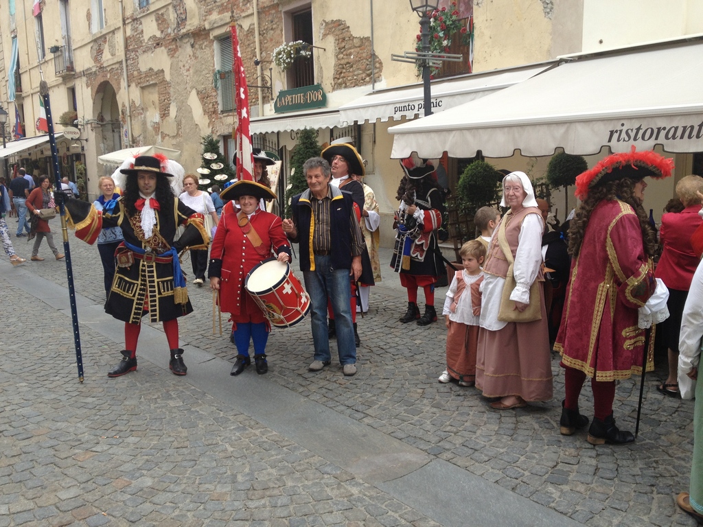Gruppo storico sfrattato l’appello all’europarlamentare