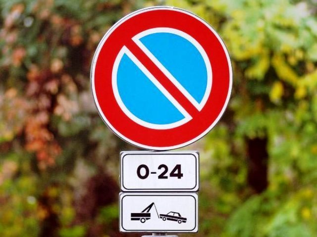 Lavori alla fognatura divieto di sosta per un mese