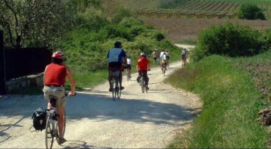 Piste ciclabili sicure il comune partecipa al bando regionale