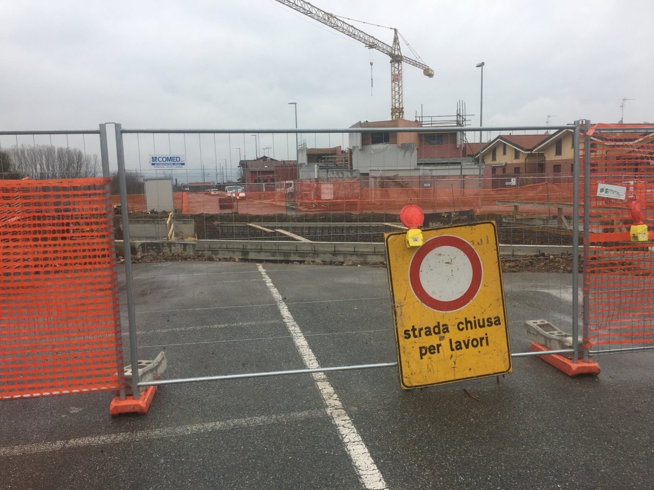 Nuovo ponte unisce paese