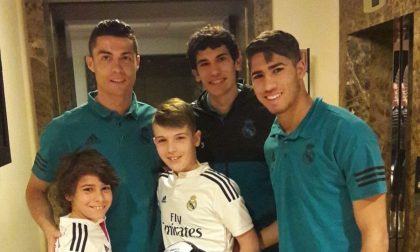 Selfie con Cristiano Ronaldo per due bimbi di Caluso