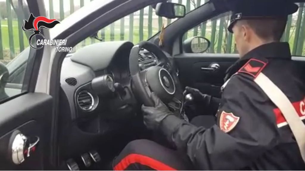 Truffatori seriali avevano un camerino dove tenevano i vestiti per cambiarsi IL VIDEO