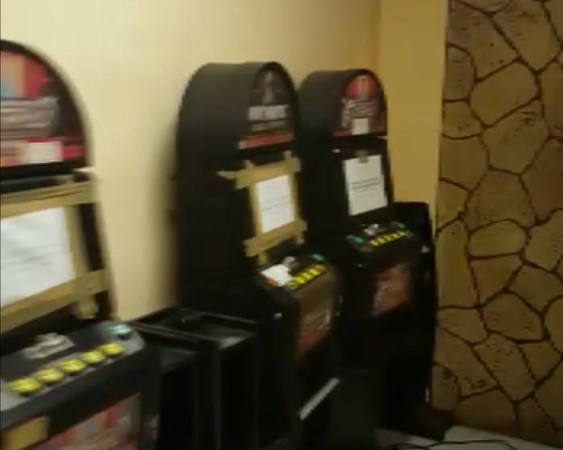 Videopoker abusivi in cantina IL VIDEO