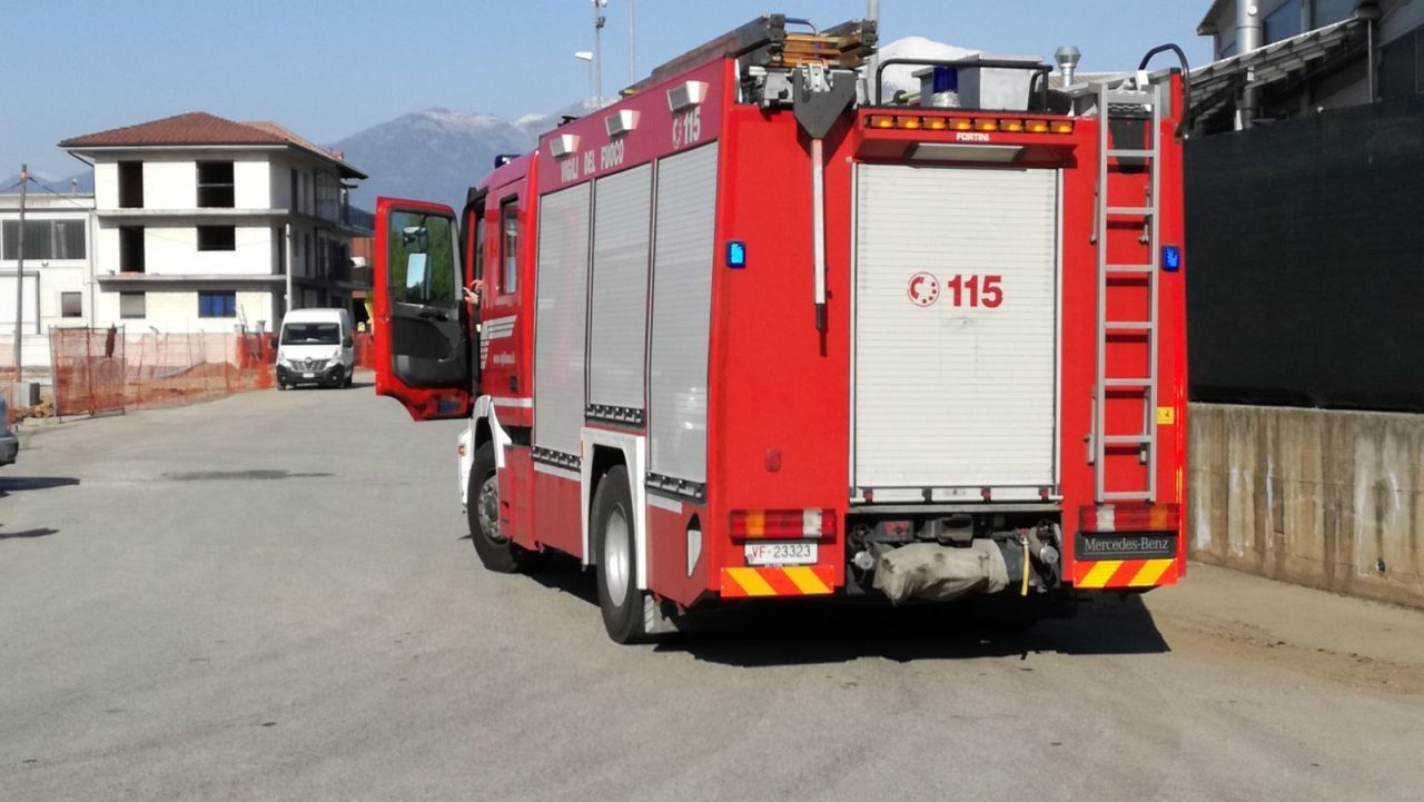 Morto schiacciato al lavoro