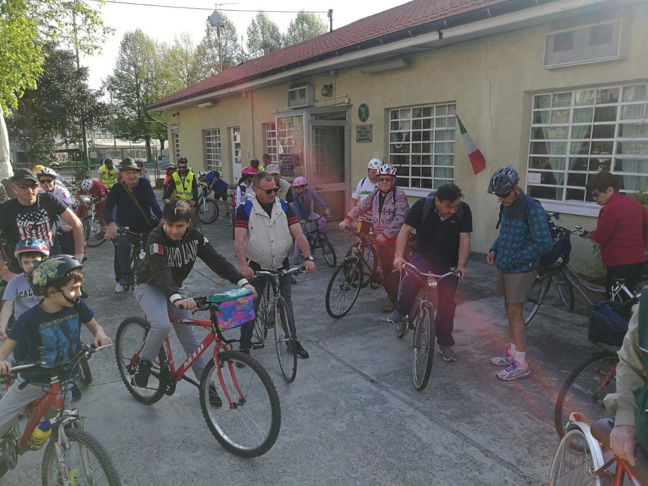 Alpini in bici | Un successo LE FOTO