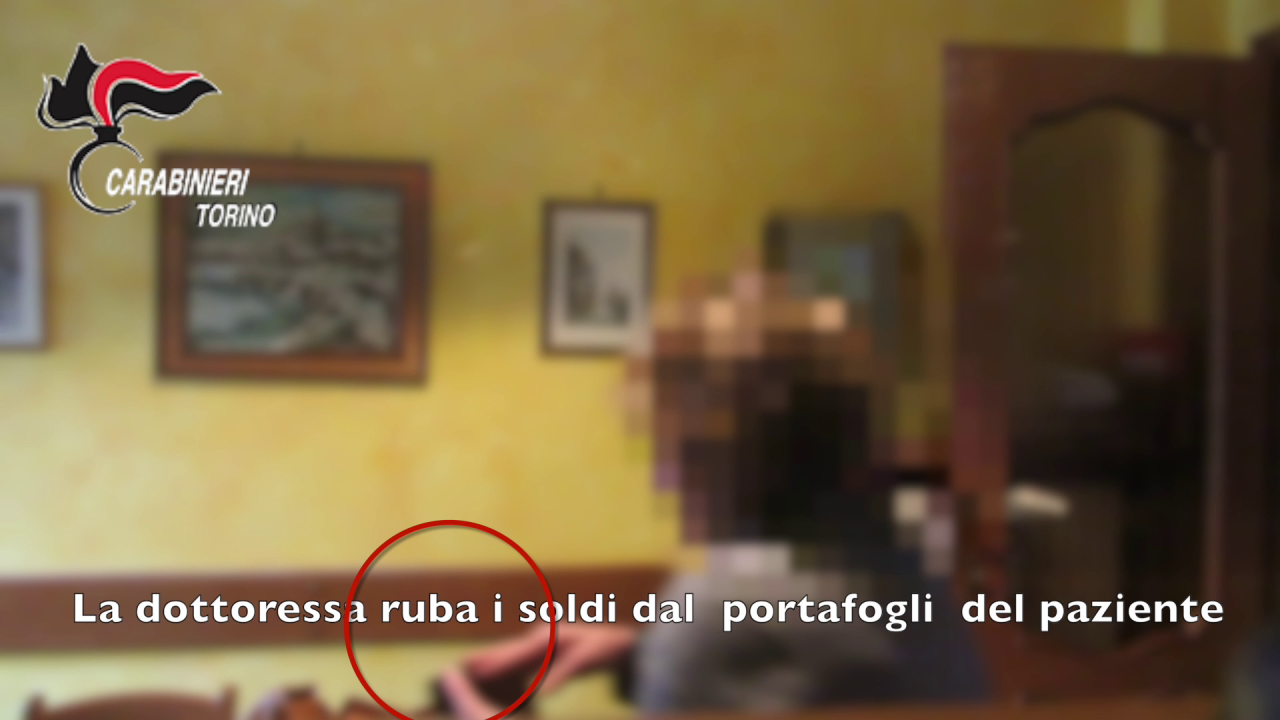 Furti seriali arrestata dottoressa di famiglia IL VIDEO