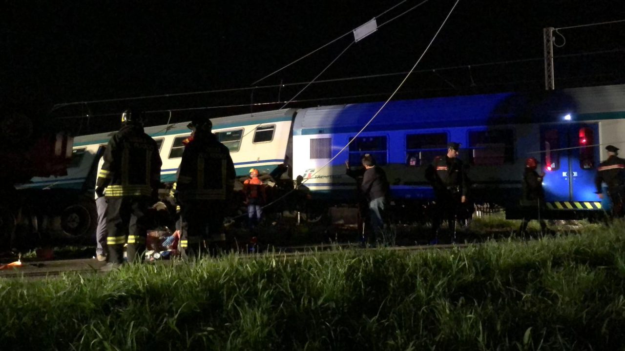 Incidente ferroviario Caluso riattivati i treni tra Chivasso e Ivrea