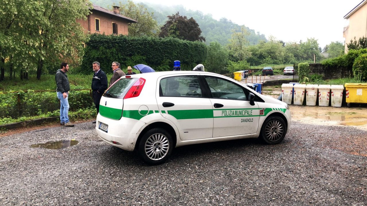 Esondato rio Trincavena, il corso d'acqua che tocca Cavagnolo e Brusasco. La conseguenza sono stati i garage allagati. Sul posto i sindaci che stanno monitorando la situazione.