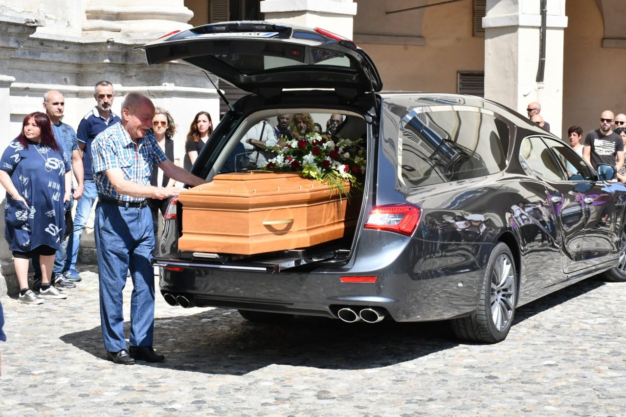 Ristoratore morto commozione in tutta la città