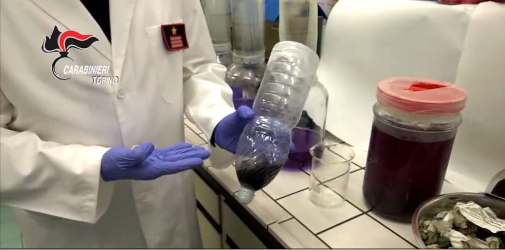 Scoperto laboratorio di cocaina | Quattro arrestati I VIDEO