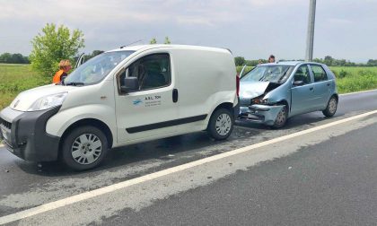 Tamponamento a catena tre auto incidentate