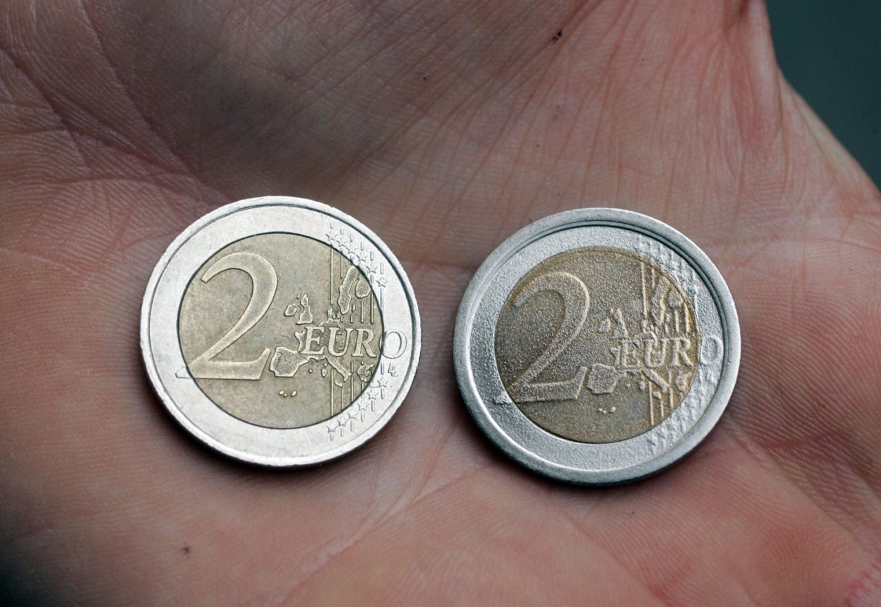Truffa 2 euro| FATE ATTENZIONE