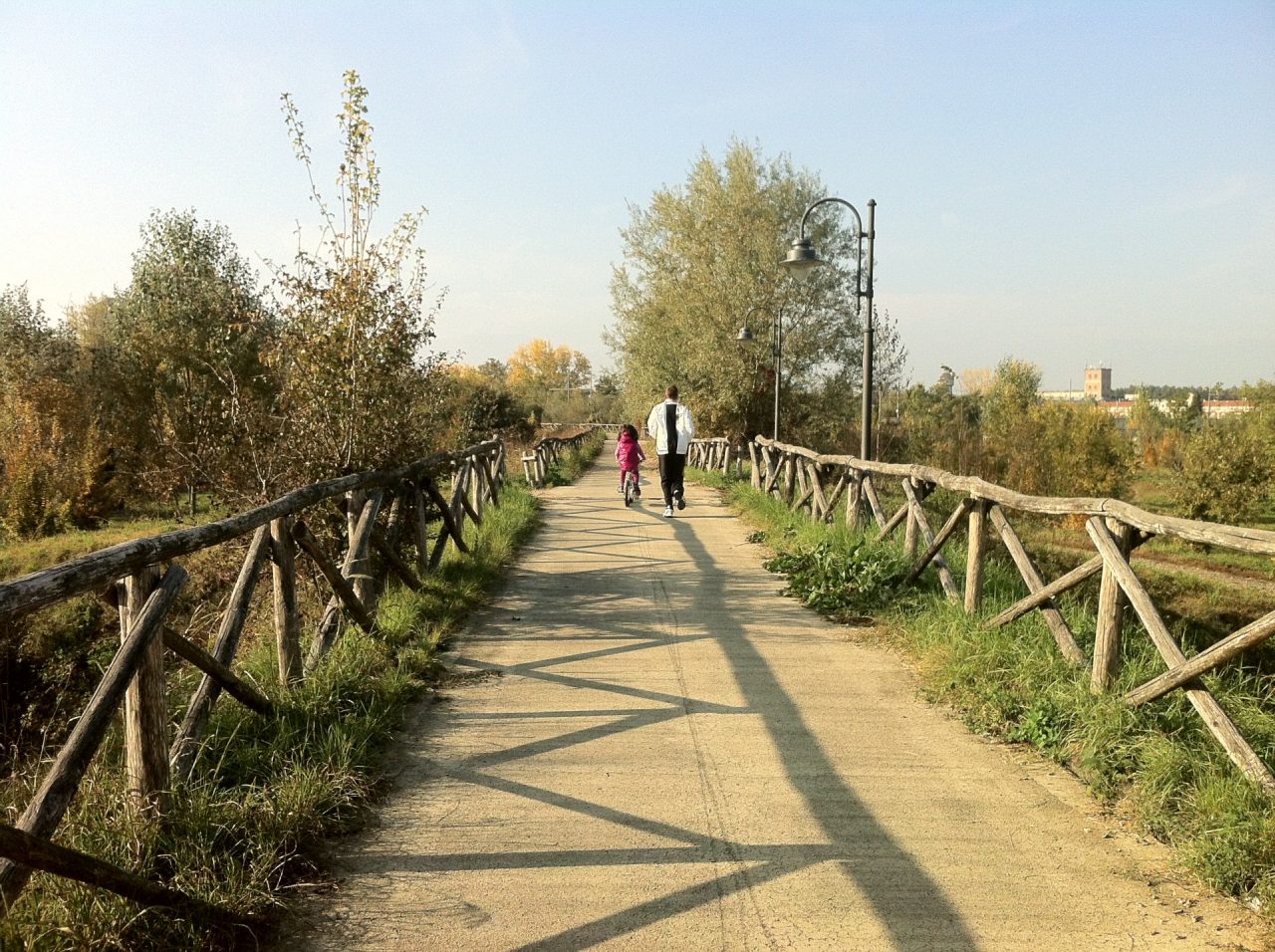 Bimbo si perde in bici nel Parco del Valentino