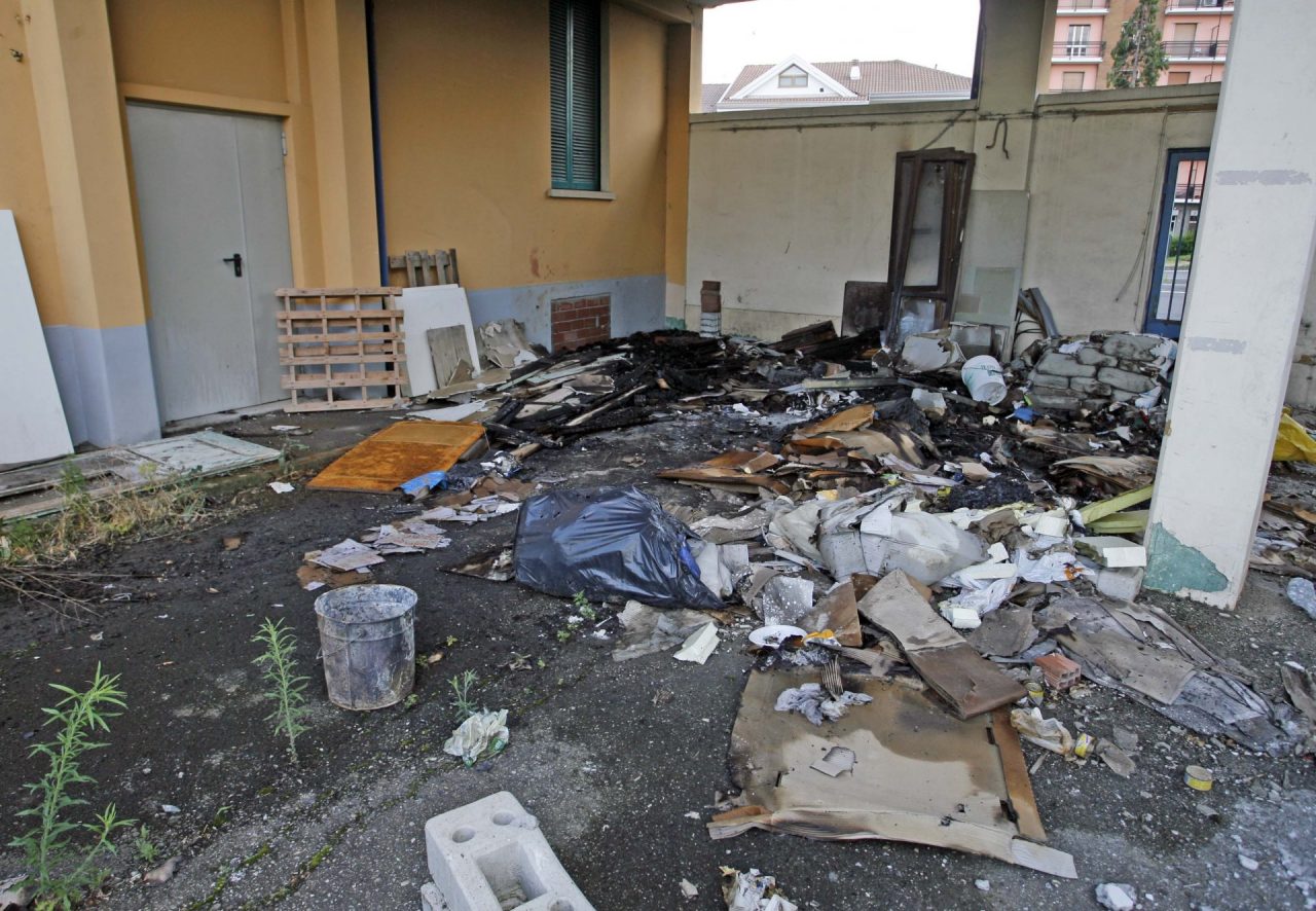 La Siva brucia, nuovi atti vandalici nella palazzina storica