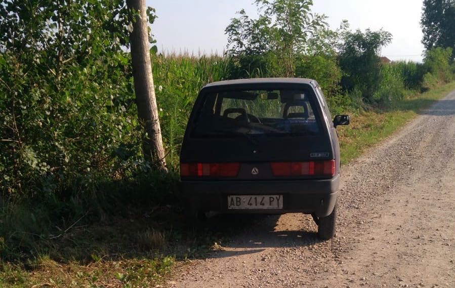 Rapina all’iN’s, caccia al malvivente