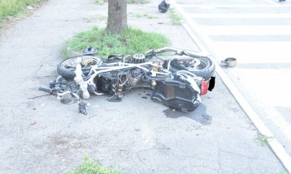 Auto contro moto, centauro in prognosi riservata LE FOTO