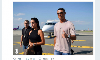 Cristiano Ronaldo è atterrato a Torino, l'annuncio della Juventus